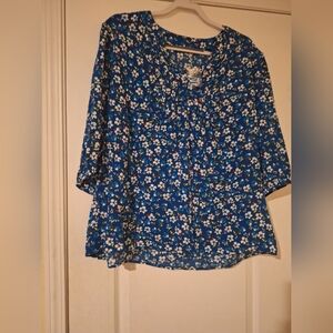 NWT Floral‎ Blue Women's Top Bloomchic 18/20